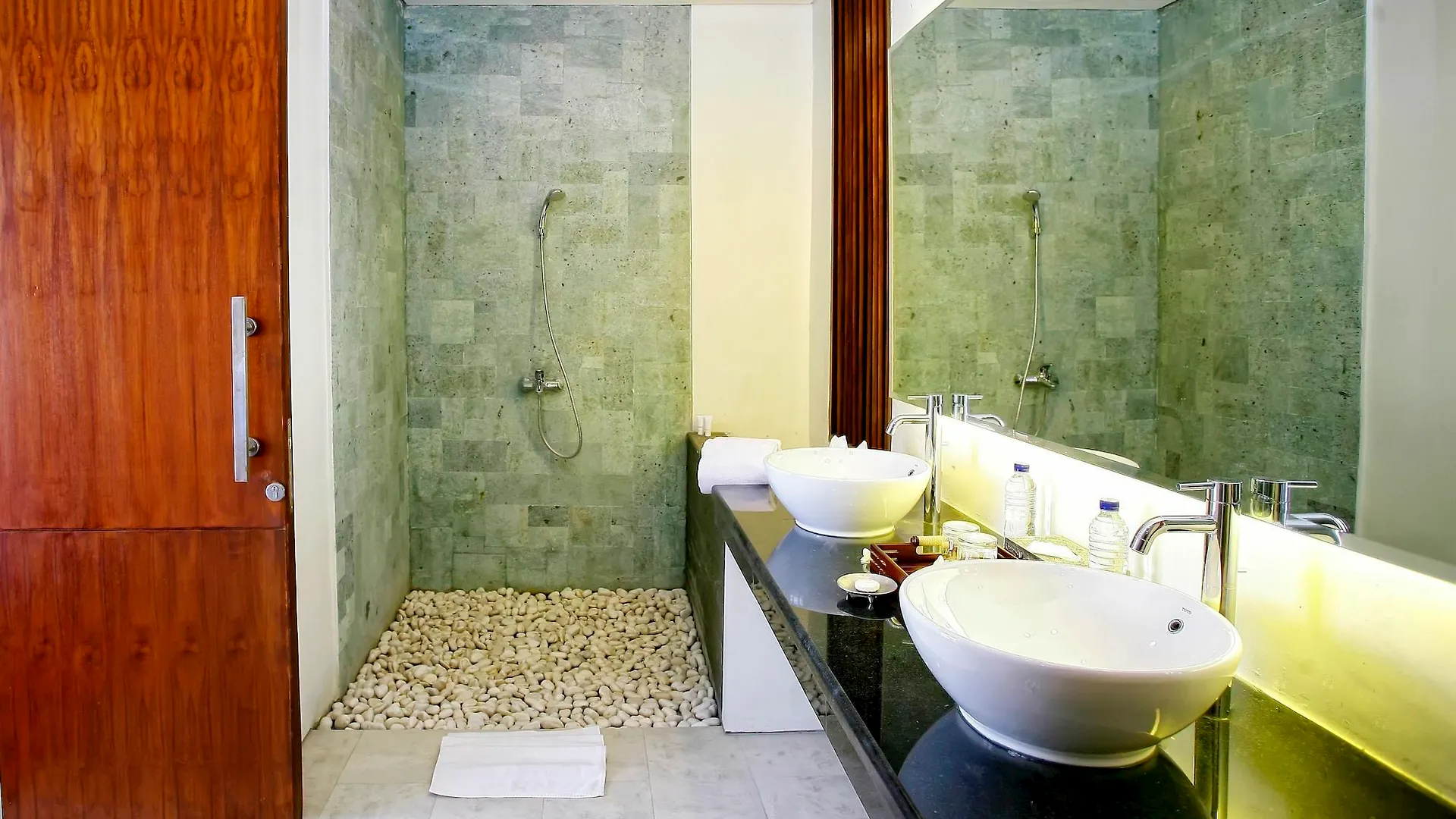 The Royal Bali Villas Canggu Kuta
